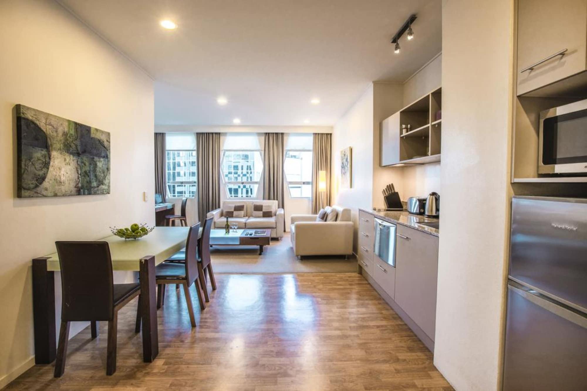 Quest On Lambton Serviced Apartments Уелингтън Екстериор снимка